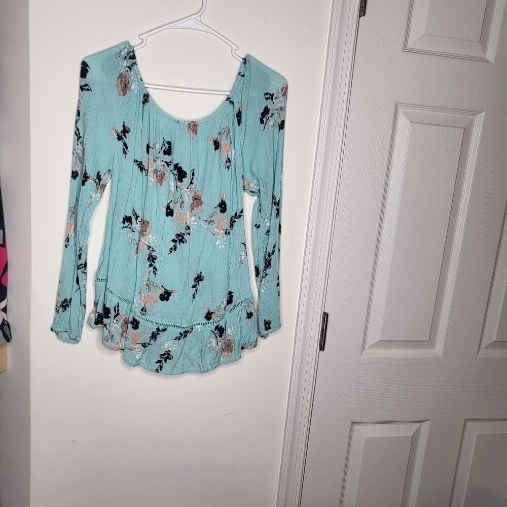Lee turquoise floral blouse